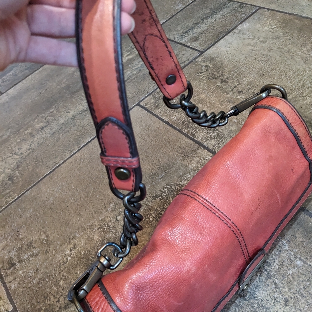 Vintage Fossil Y2K Leather Flap Chain Strap Baddie Shoulder Bag Pinky Red - Picture 7 of 16